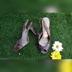 Maurices brown heeled sandals